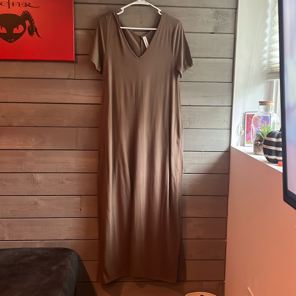 Oversized Dress w/ Pockets